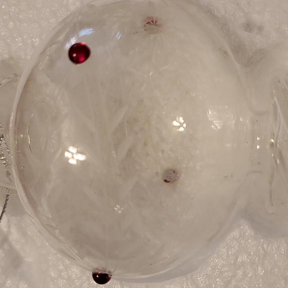 COPY - NWT, Crystal Etched,Small 3 Red Crystals around each. 1 globe,1 hurrica… - Picture 8 of 8